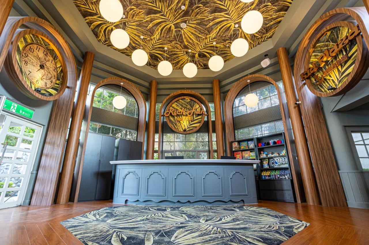 Hualien Farglory Hotel Yanliau Экстерьер фото The lobby of the new building
