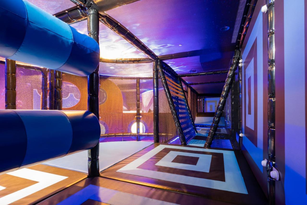 Hualien Farglory Hotel Yanliau Экстерьер фото Interior of the ship