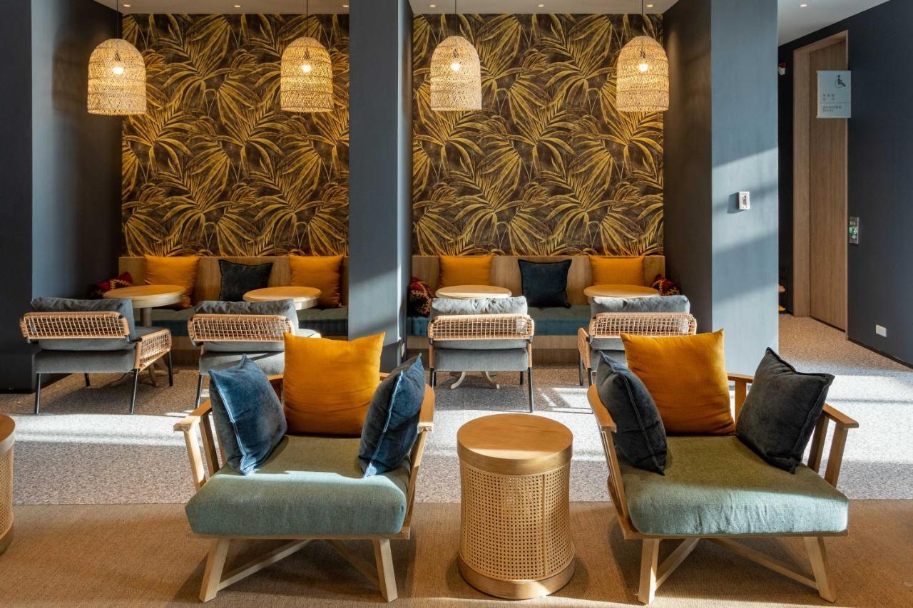 Hualien Farglory Hotel Yanliau Экстерьер фото The lounge at the airport
