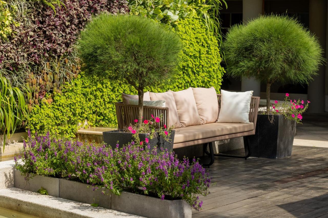 Hualien Farglory Hotel Yanliau Экстерьер фото A garden in the Netherlands