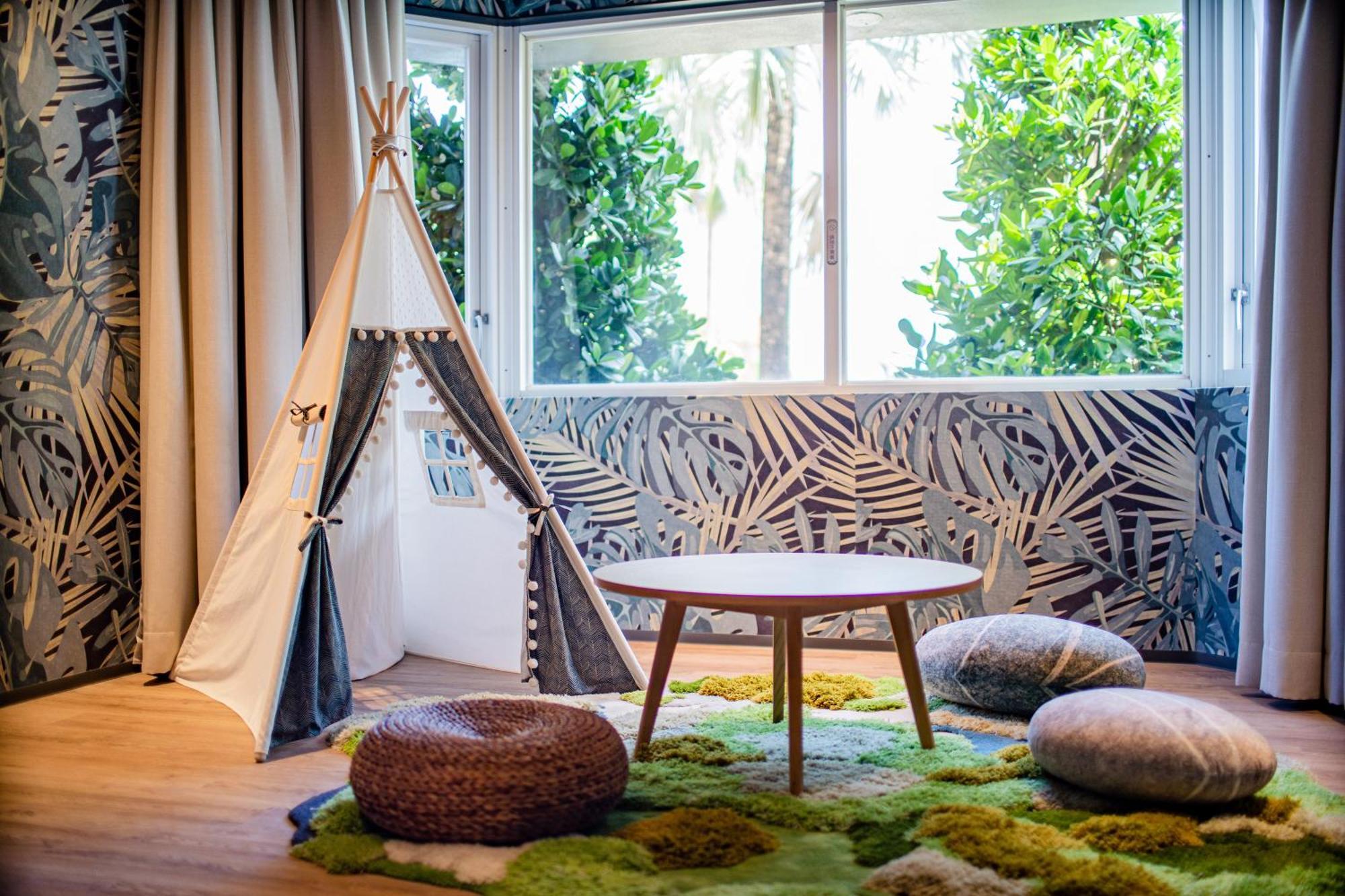 Hualien Farglory Hotel Yanliau Экстерьер фото A teepee in a living room