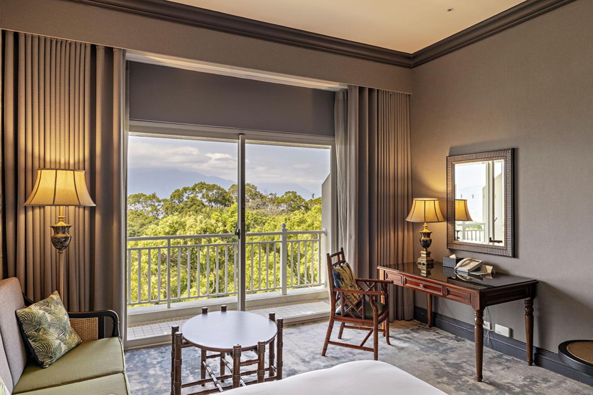 Hualien Farglory Hotel Yanliau Экстерьер фото A room at the hotel
